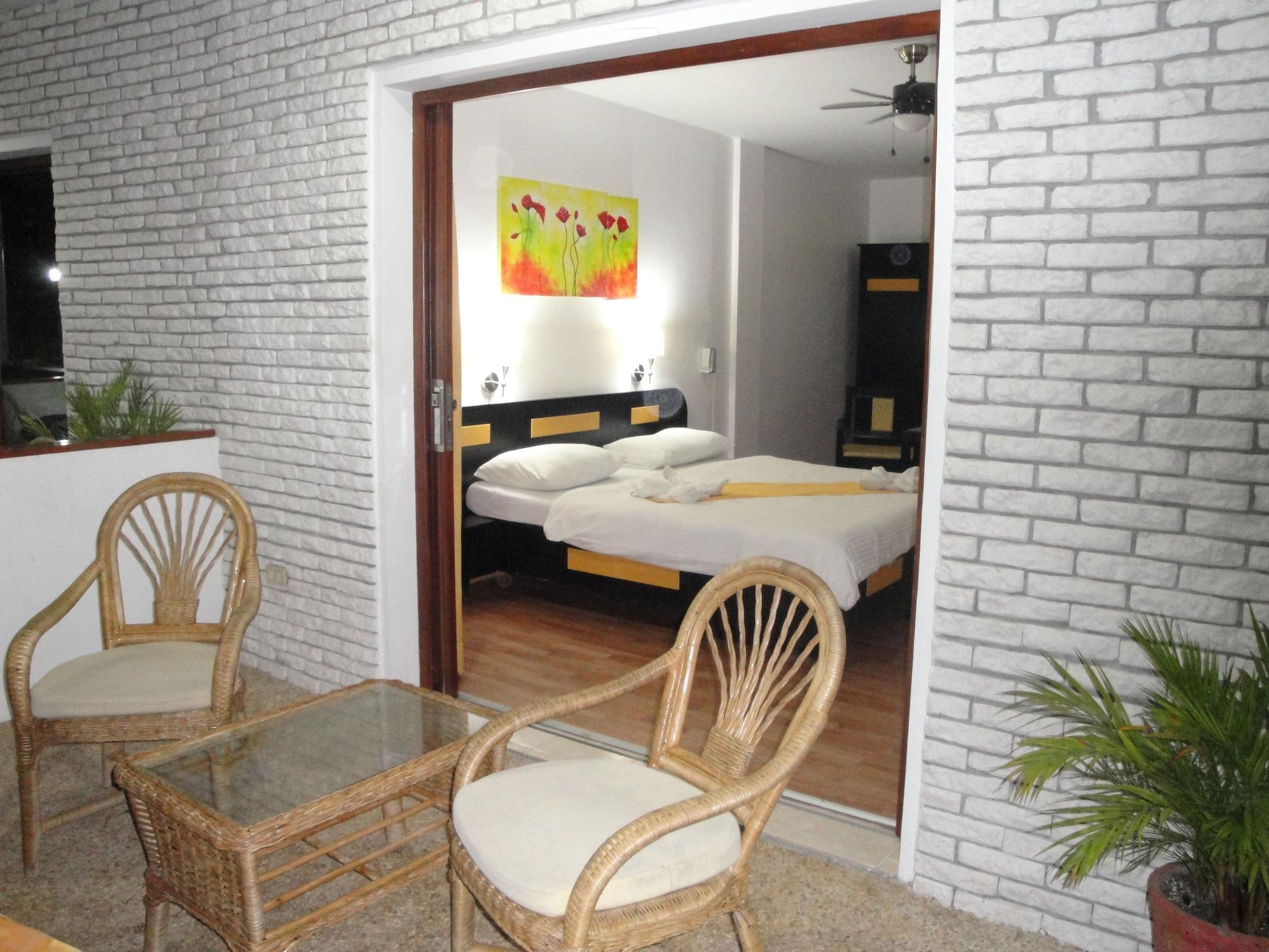 Harmony Hotel Панглао Екстериор снимка