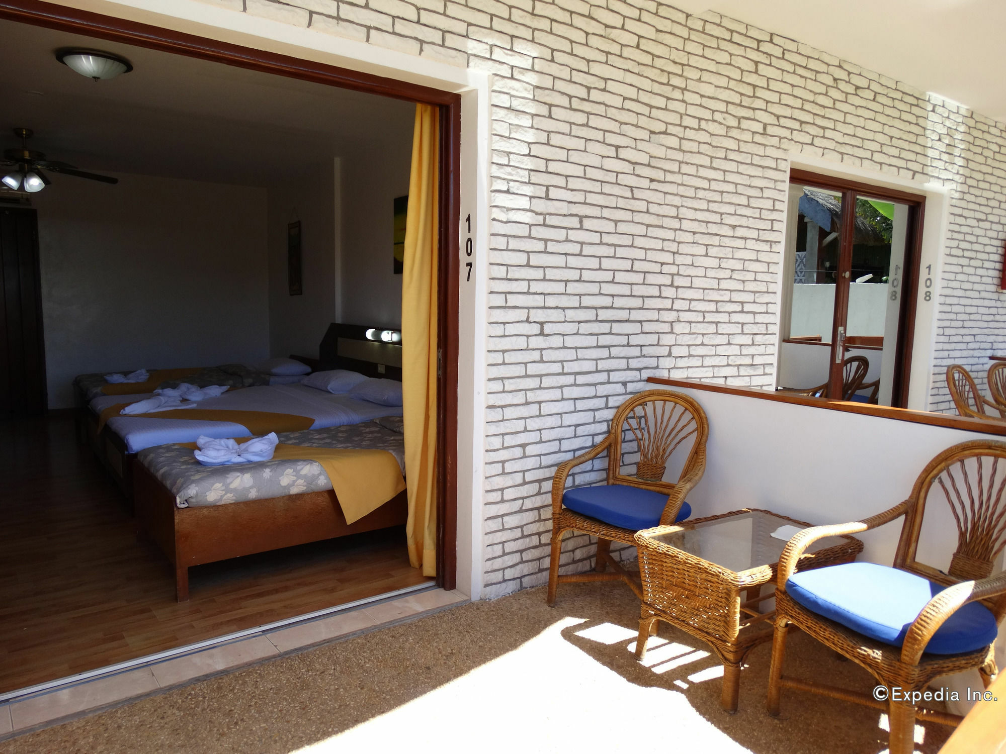 Harmony Hotel Панглао Екстериор снимка