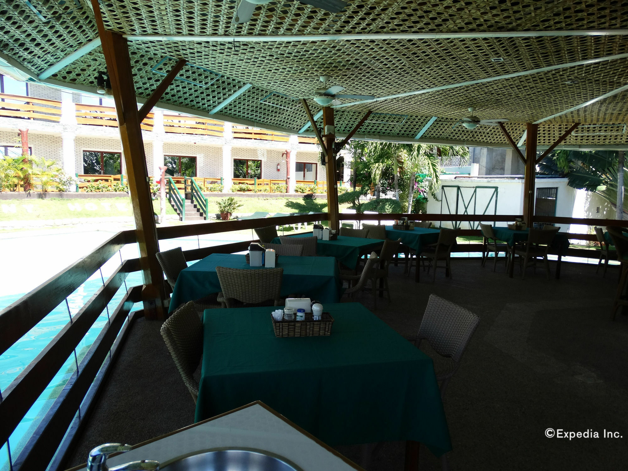Harmony Hotel Панглао Екстериор снимка